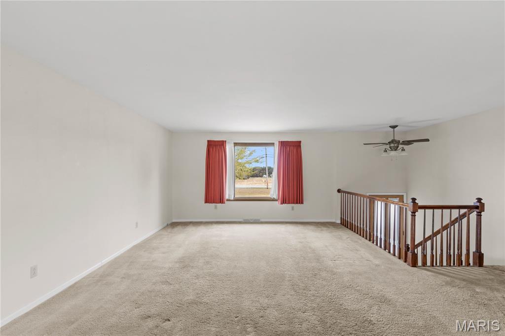 3327 Seiler Road Bethalto, IL 62010 - Photo 8 of 46