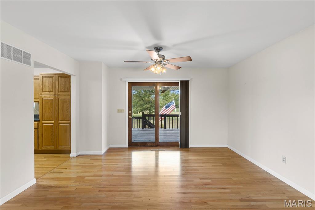 3327 Seiler Road Bethalto, IL 62010 - Photo 10 of 46