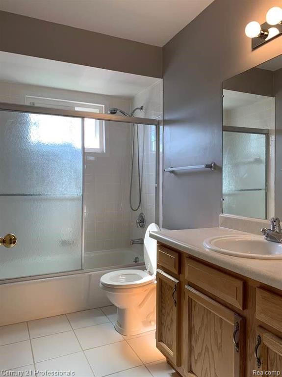 1095 Tienken Court, Unit 46 Rochester Hills, MI 48306 - Photo 8 of 13