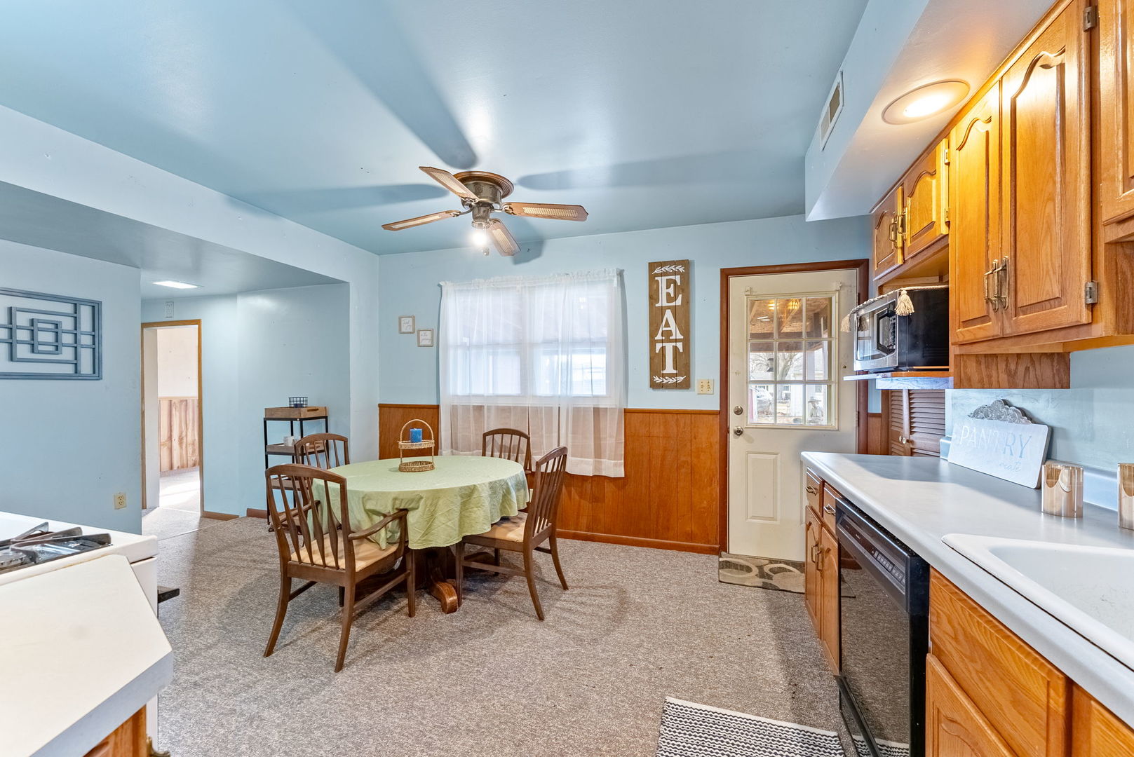 426 7th St Court East Milan, IL 61264 - Photo 7 of 15