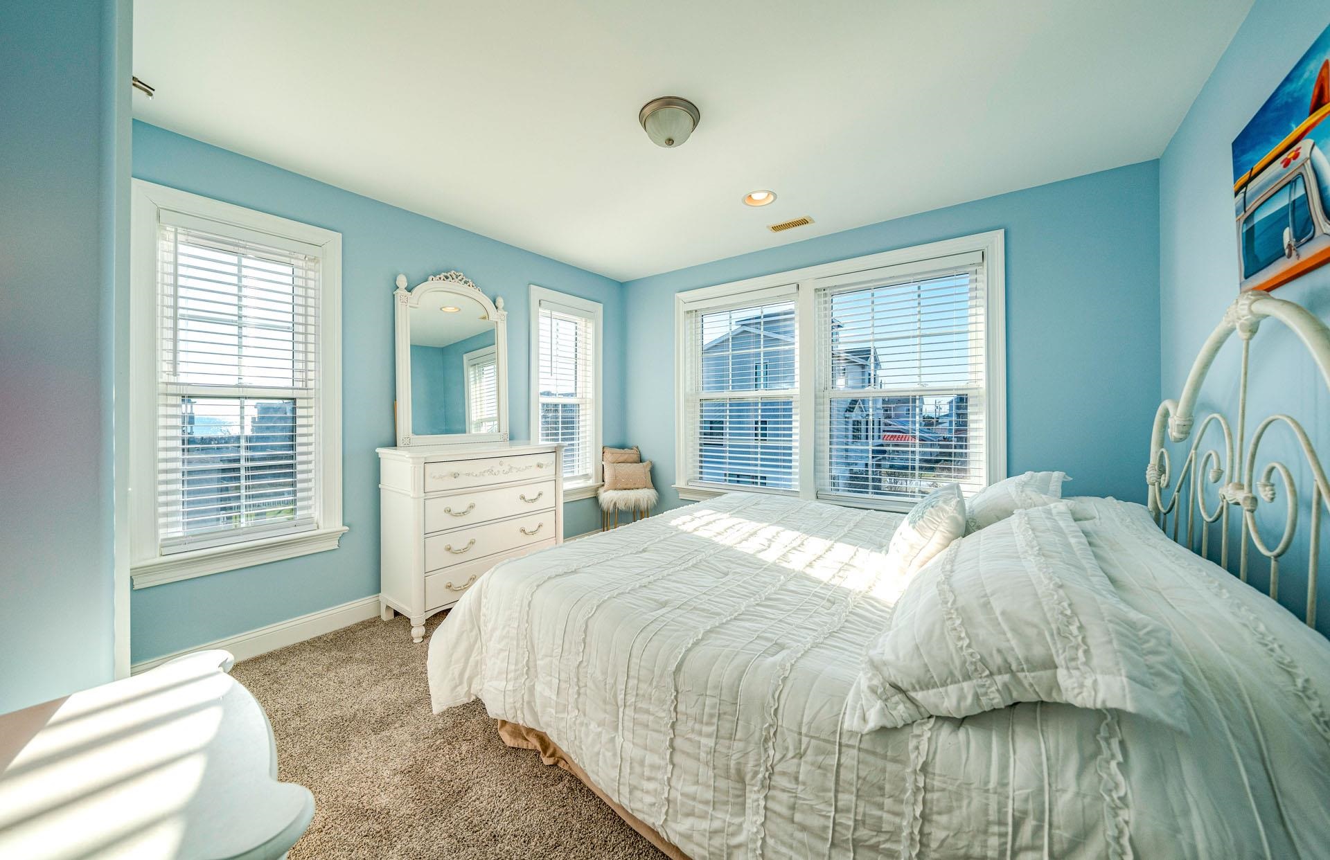 18 Vincent Road Strathmere, NJ 08248 - Photo 13 of 20 Gallery Image 13