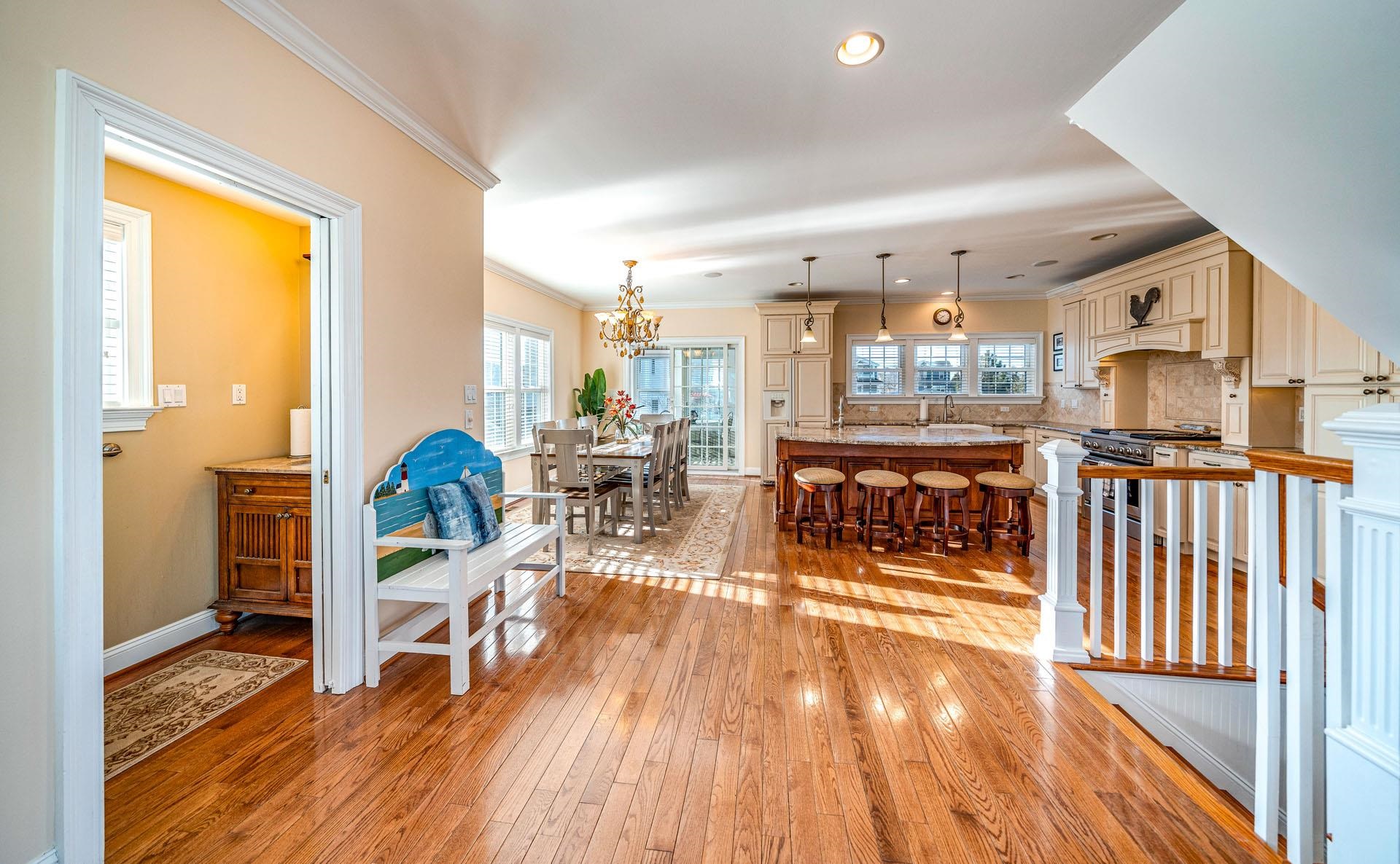 18 Vincent Road Strathmere, NJ 08248 - Photo 6 of 20 Gallery Image 6