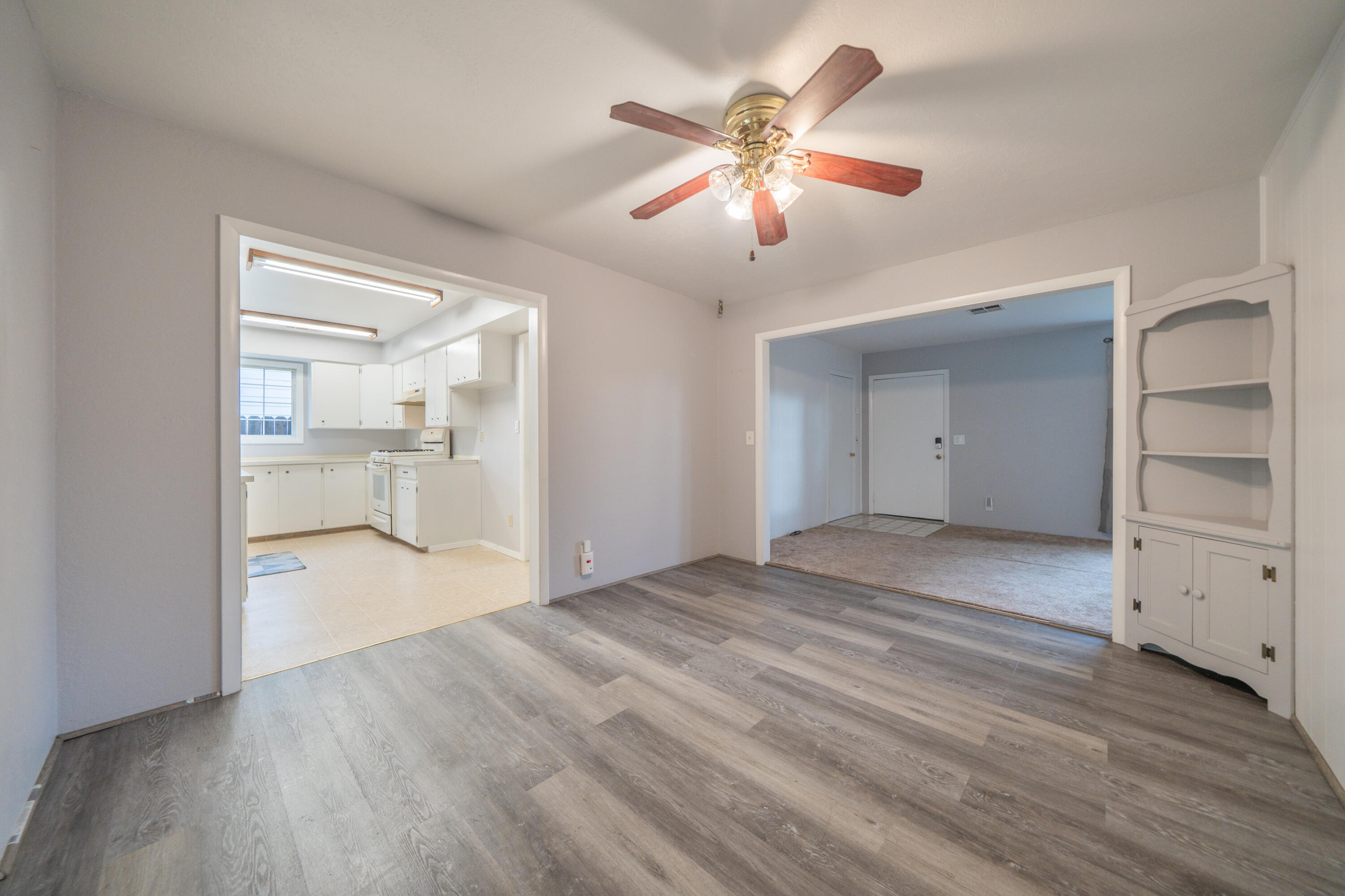 3586 East Keswick Dam Road Redding, CA 96003 - Photo 7 of 29 Dining Area