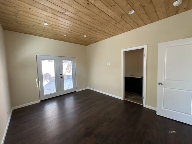 $399,000 | 52810 Sugar Pine Drive, Idyllwild, CA 92549