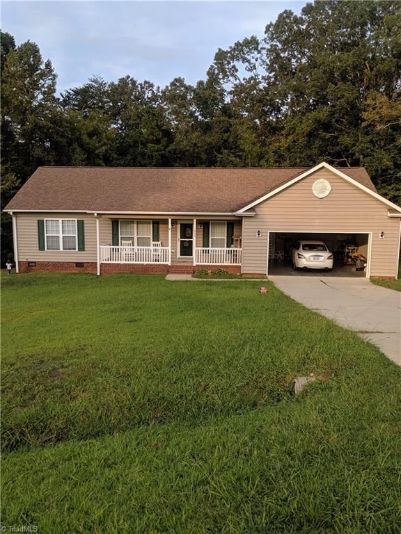 829 Raintree Court Randleman, NC 27317 - Photo 1 of 24 Gallery Image 1