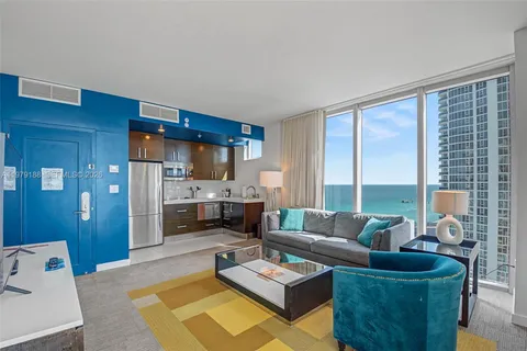 $595,000 | Sunny Isles Beach, Sunny Isles Beach, FL 33160