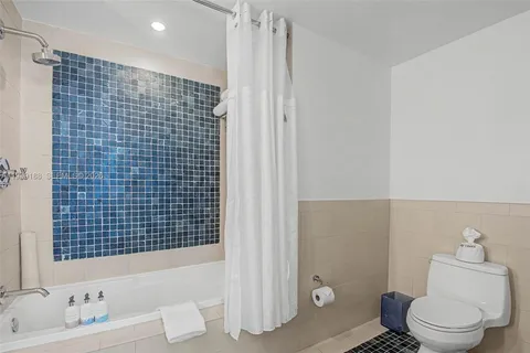 $595,000 | Sunny Isles Beach, Sunny Isles Beach, FL 33160