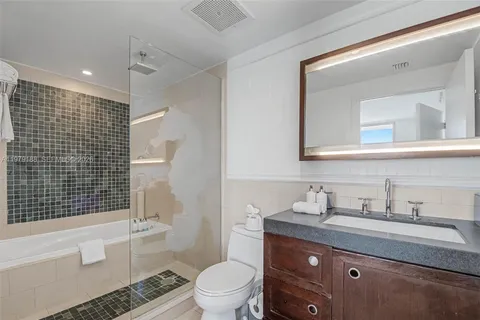 $595,000 | Sunny Isles Beach, Sunny Isles Beach, FL 33160