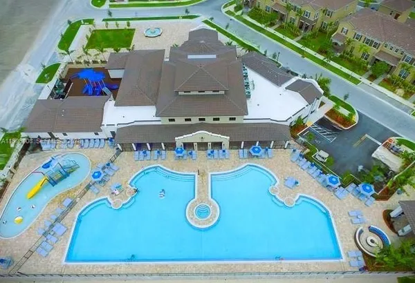 $2,850 | 9540 Southwest 169th Place, Unit 9540, Miami, FL 33196