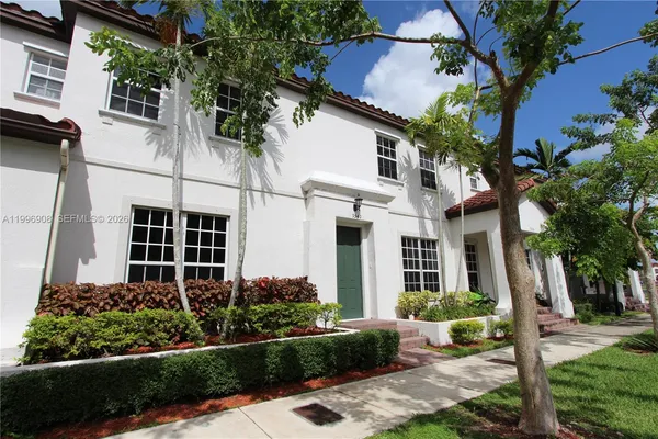 $2,850 | 9540 Southwest 169th Place, Unit 9540, Miami, FL 33196