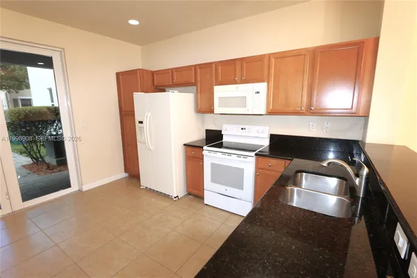 $2,850 | 9540 Southwest 169th Place, Unit 9540, Miami, FL 33196
