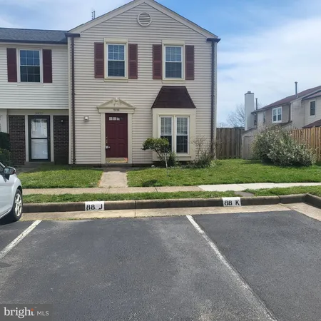 $2,450 | 5939 Grisby House Court, Centreville, VA 20120