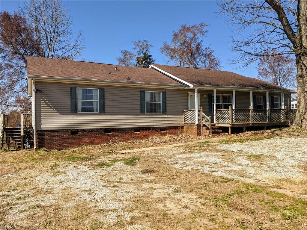 340 Michaels Road Mocksville, NC 27028 - Photo 1 of 40 Gallery Image 1
