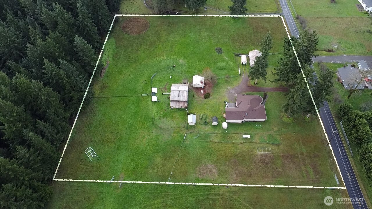 19944 Carper Road Southwest Rochester, WA 98579 - Photo 18 of 27 a view of a balcony