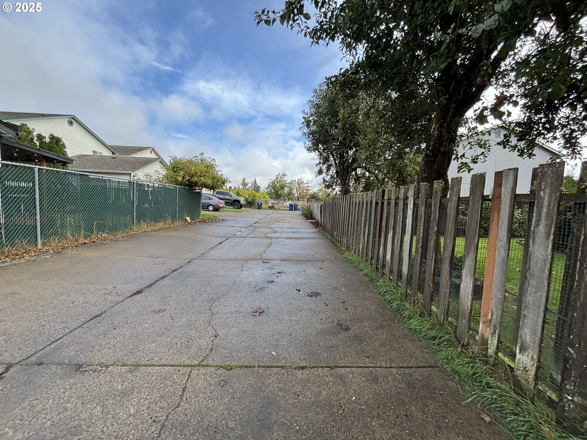 1905 17th Street Springfield, OR 97477 - Photo 16 of 19