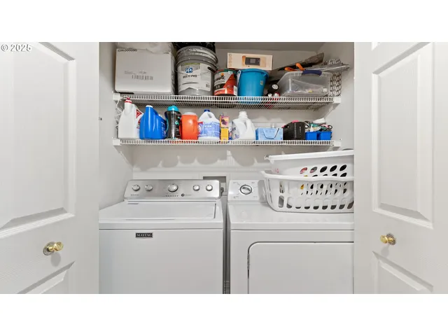 $999,999 | 1905 17th Street, Springfield, OR 97477