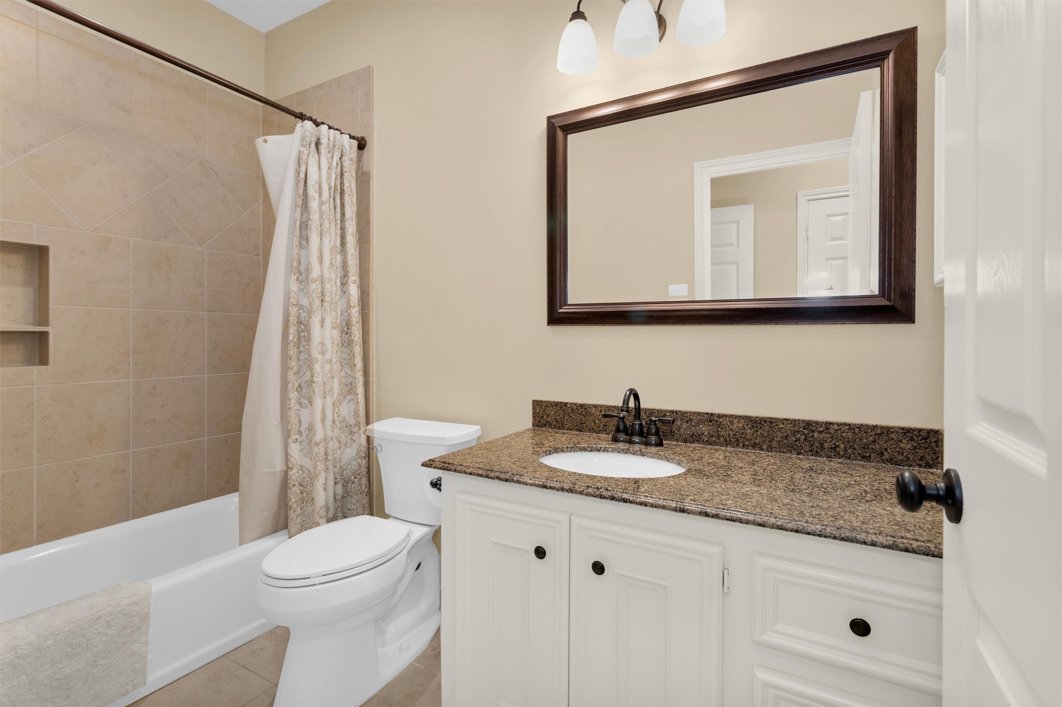 263 Saddle Ridge Spring, TX 77380 - Photo 45 of 50 5th Bedroom En Suite Bath