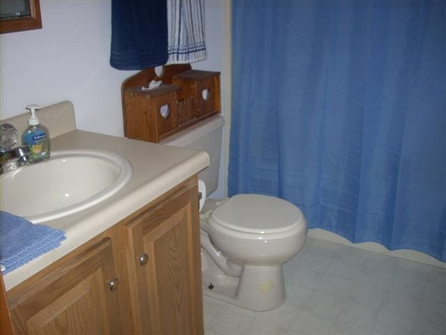 26 Gill Road New Baltimore, NY 12124 - Photo 9 of 12 Photo 9