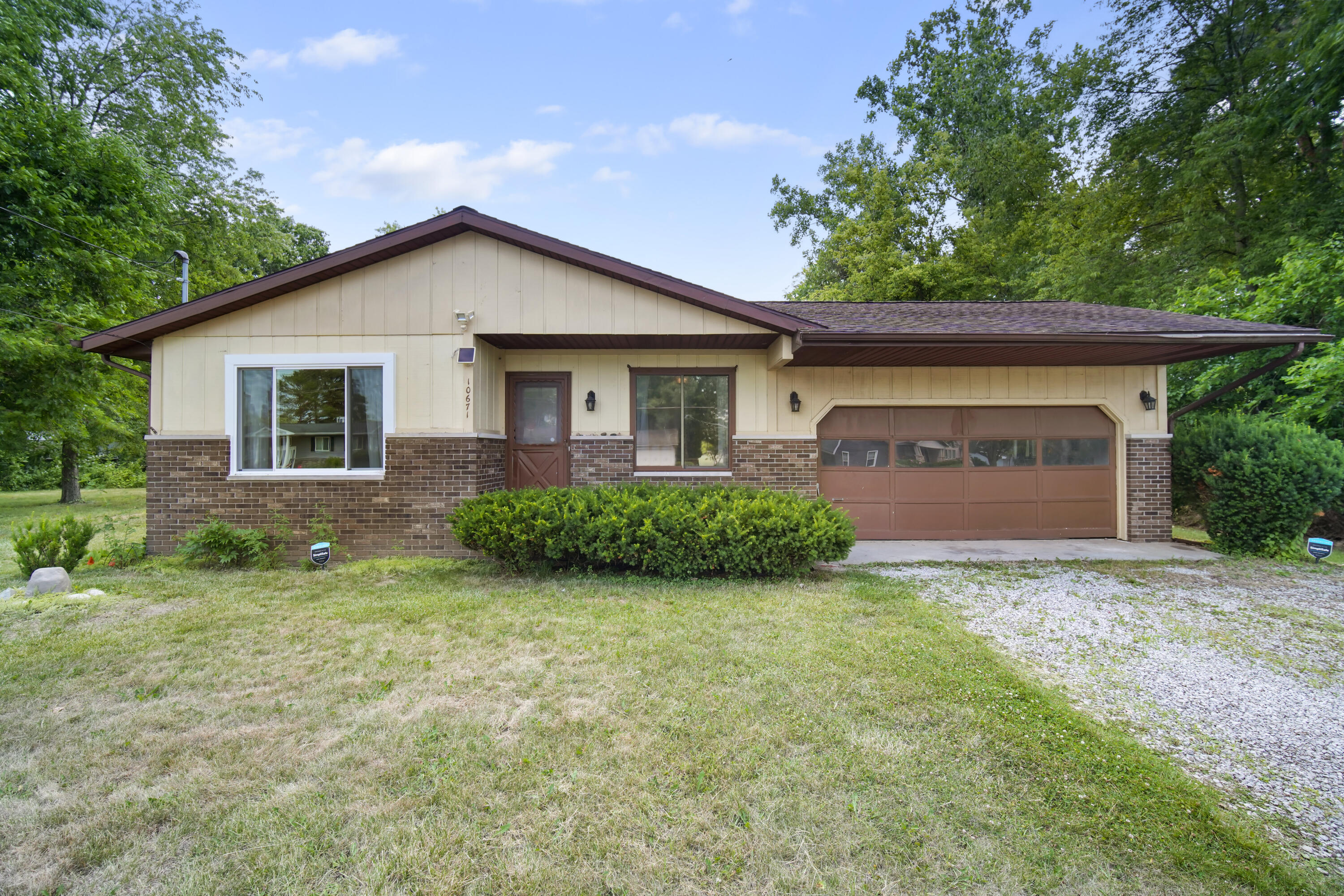 10671 Waldron Road Jerome, MI 49249 - Photo 1 of 20 2-print-DSC05369