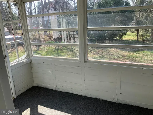 $1,600 | 433 Bentley Avenue, Beverly, NJ 08010