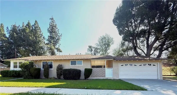 $725,000 | 10826 Blucher Avenue, Granada Hills, CA 91344