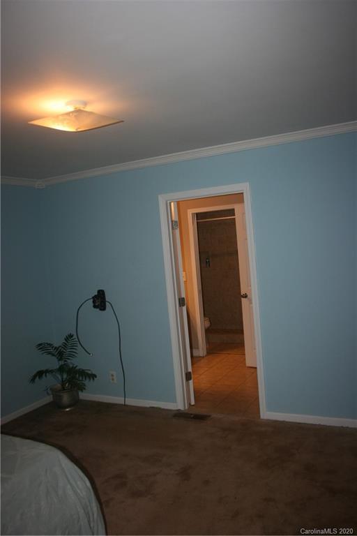 5509 Queen Anne Road Charlotte, NC 28217 - Photo 22 of 25 Gallery Image 22