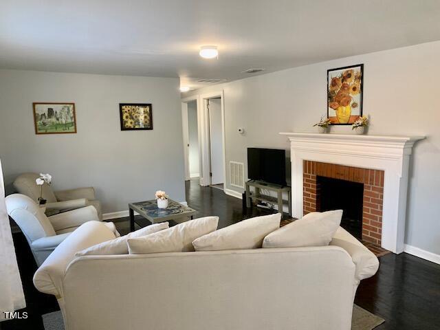 2720 Shepard School Road Zebulon, NC 27597 - Photo 10 of 31 25 living
