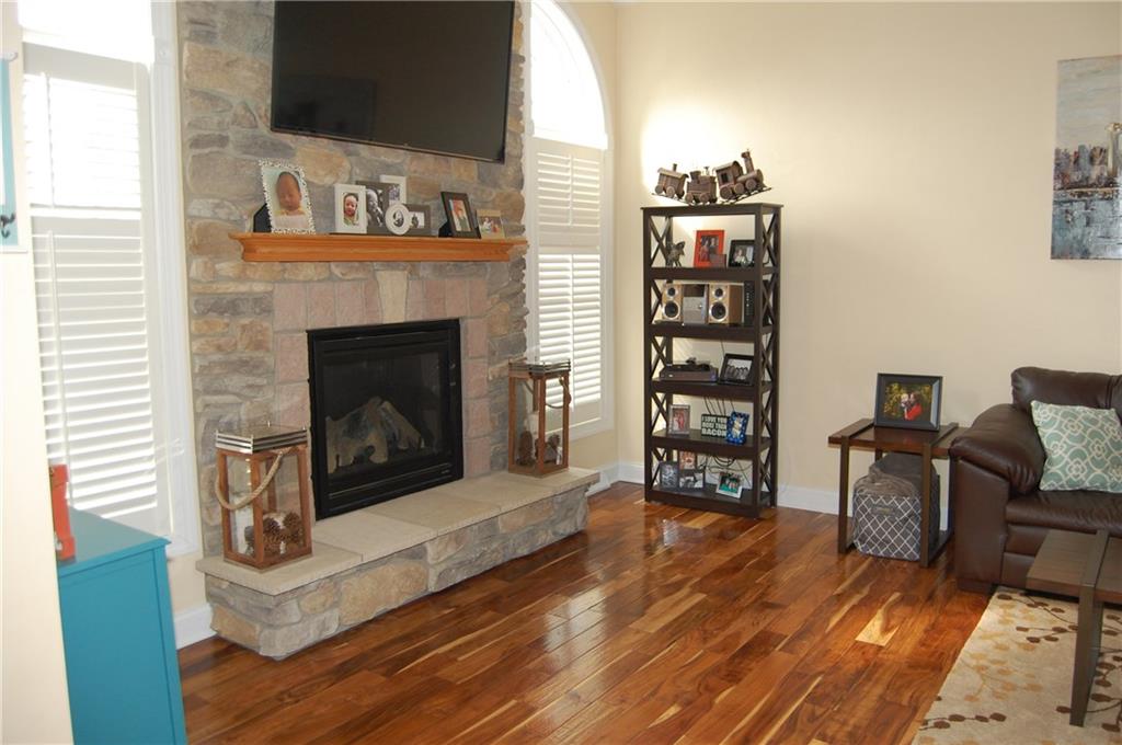 220 Pond Road Latrobe, PA 15650 - Photo 3 of 22 Gallery Image 3