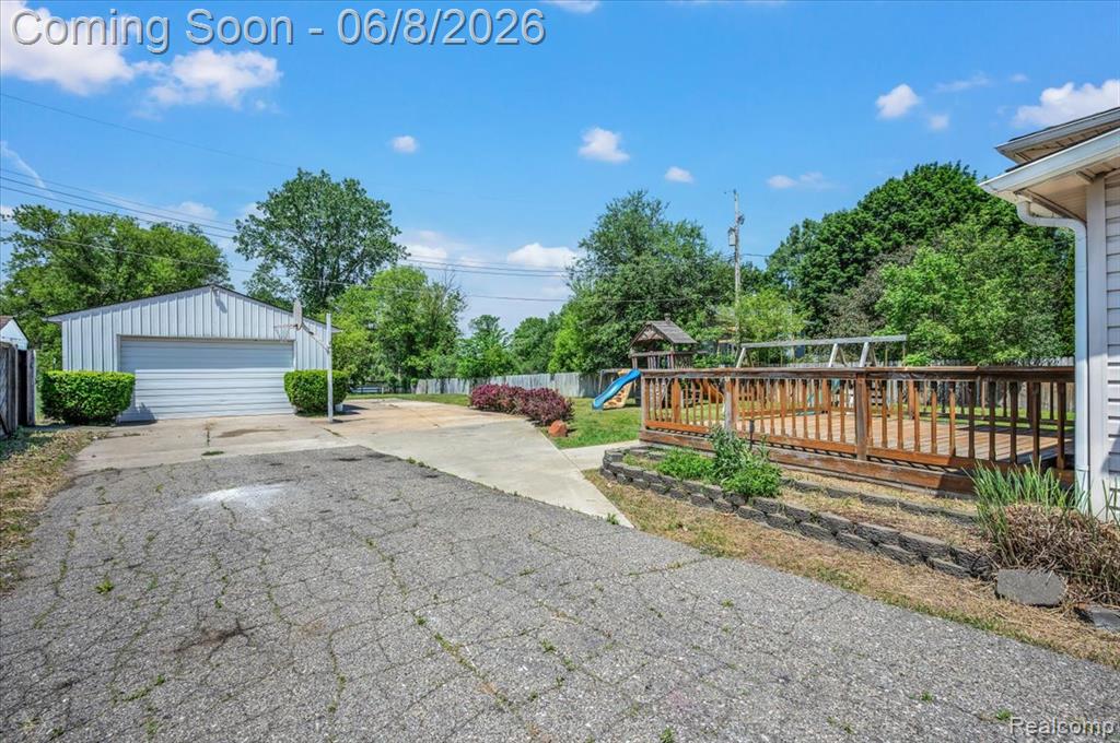 730 Bogie Lake Road White Lake, MI 48383 - Photo 18 of 22