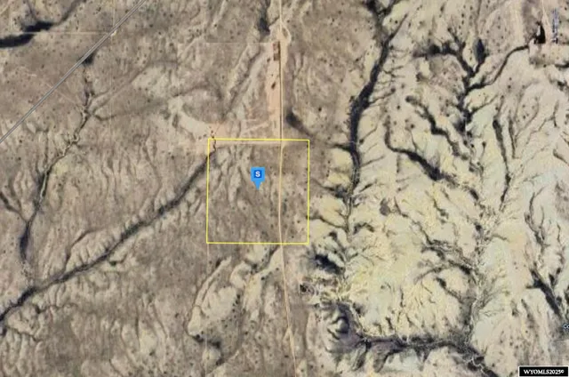 $28,999 | 1000 Co Road, Rawlins, WY 82301