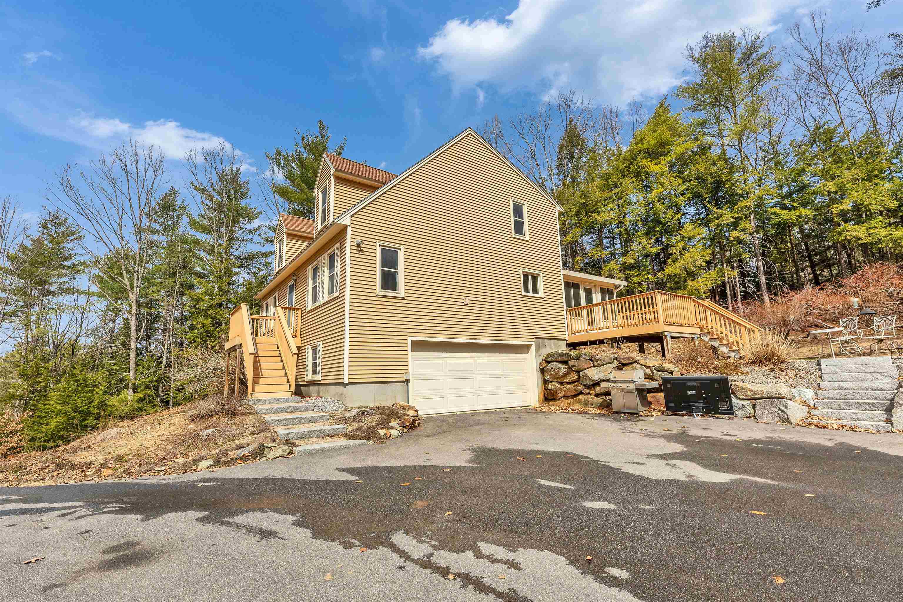 14 Greenwood Road Weare, NH 03281 - Photo 33 of 53