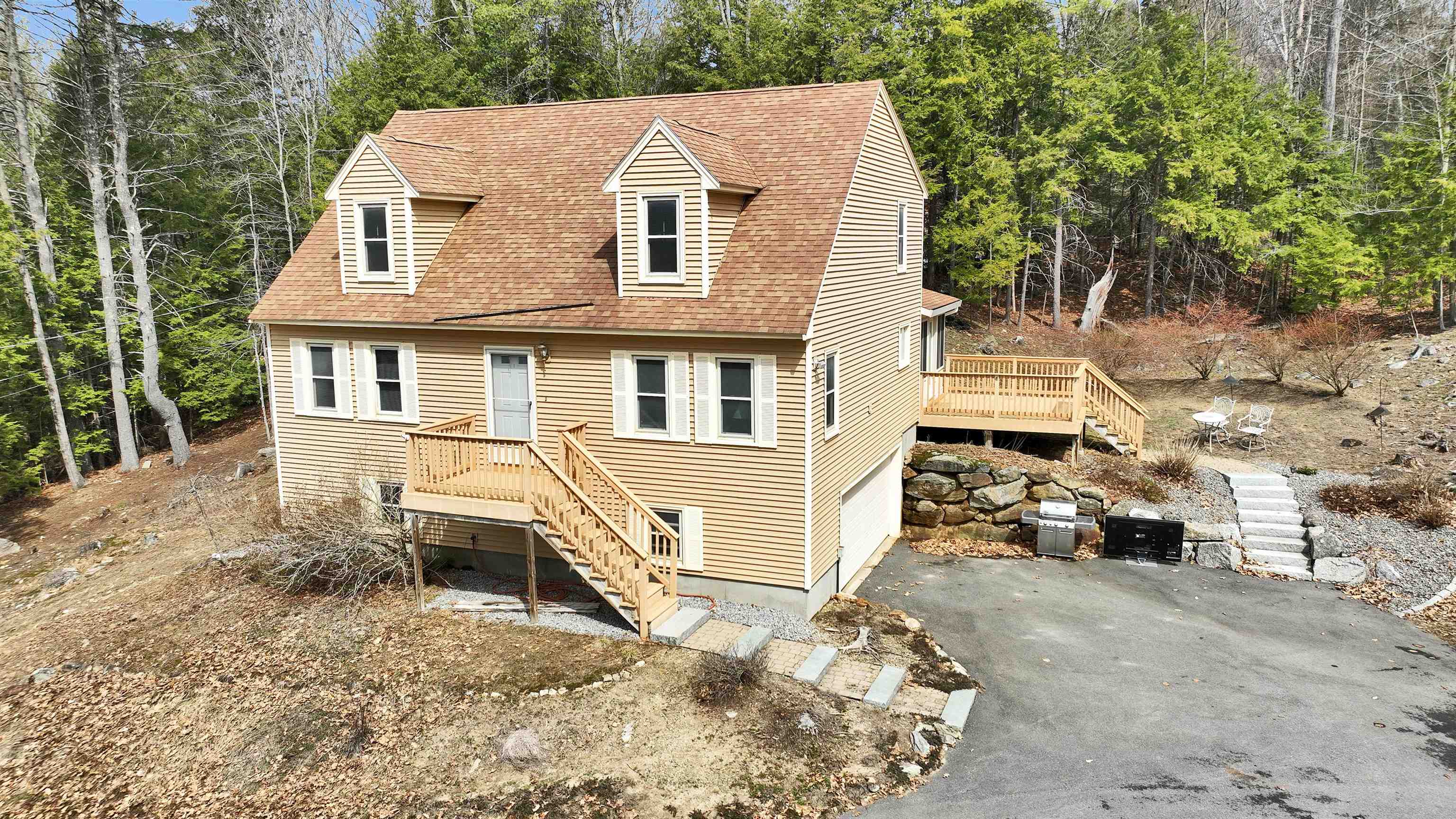 14 Greenwood Road Weare, NH 03281 - Photo 38 of 53