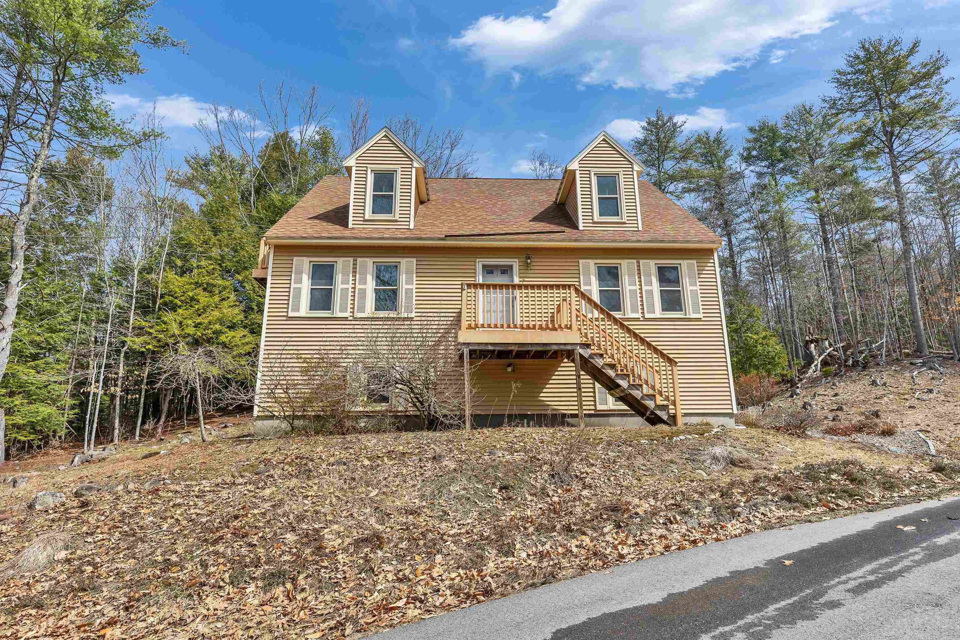 14 Greenwood Road Weare, NH 03281 - Photo 4 of 53