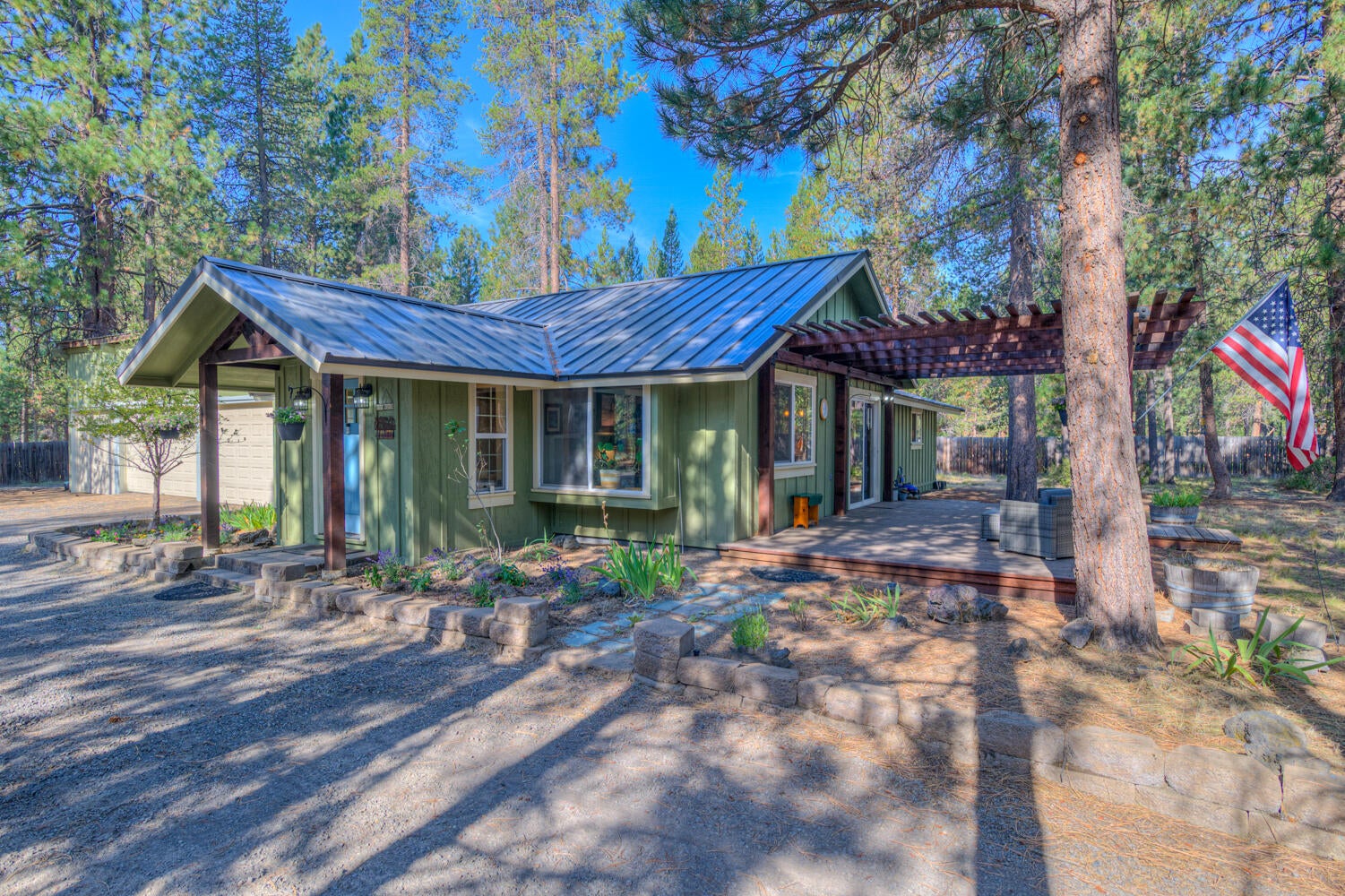 17592 Holgate Road La Pine, OR 97739 - Photo 1 of 28 17592 Holgate Ct., LaPine, OR - 6