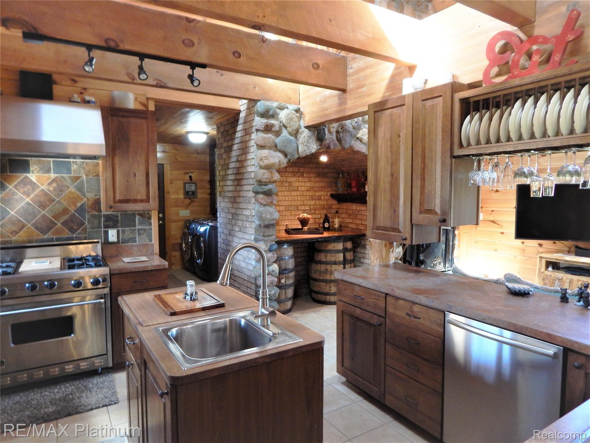 2962 Stillson Road Stockbridge, MI 49285 - Photo 19 of 93 DSCN9259.JPG