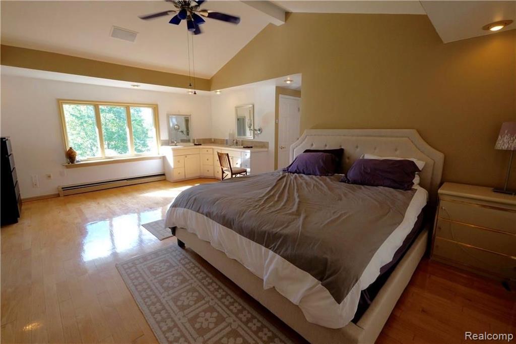 693 John R Road Rochester Hills, MI 48307 - Photo 22 of 36