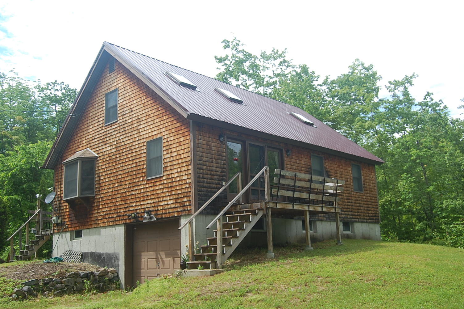 1220 Middle Road Parsonsfield, ME 04047 - Photo 1 of 20 Front/Side view