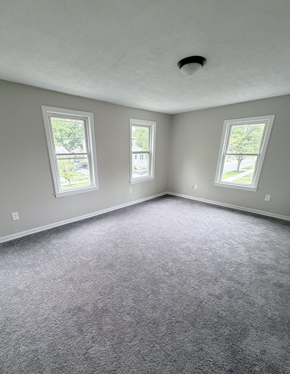 106 Chestnut Street, Unit 106 West Springfield, MA 01089 - Photo 11 of 17