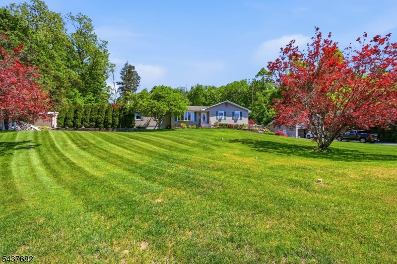 278 Decker Pond Road Andover, NJ 07821 - Photo 3 of 35