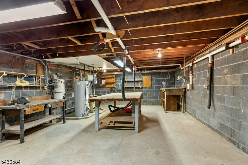 783 Long Hill Road Gillette, NJ 07933 - Photo 33 of 43