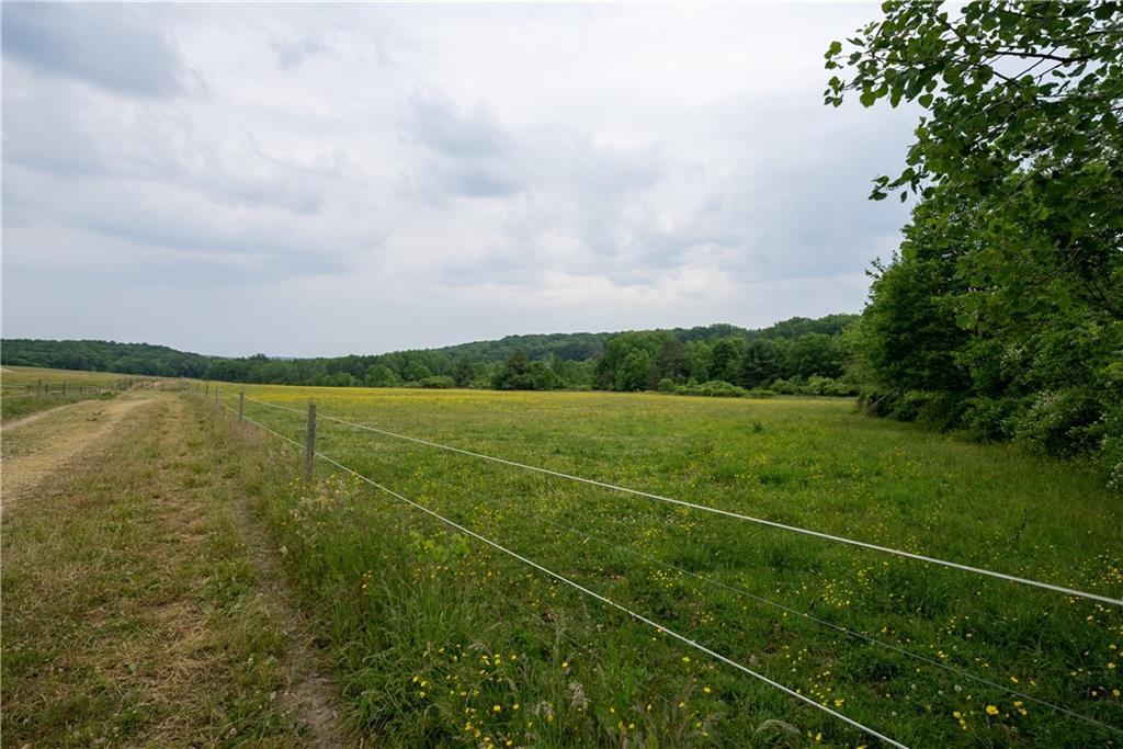 5558 Follett Run Road Warren, PA 16365 - Photo 37 of 50