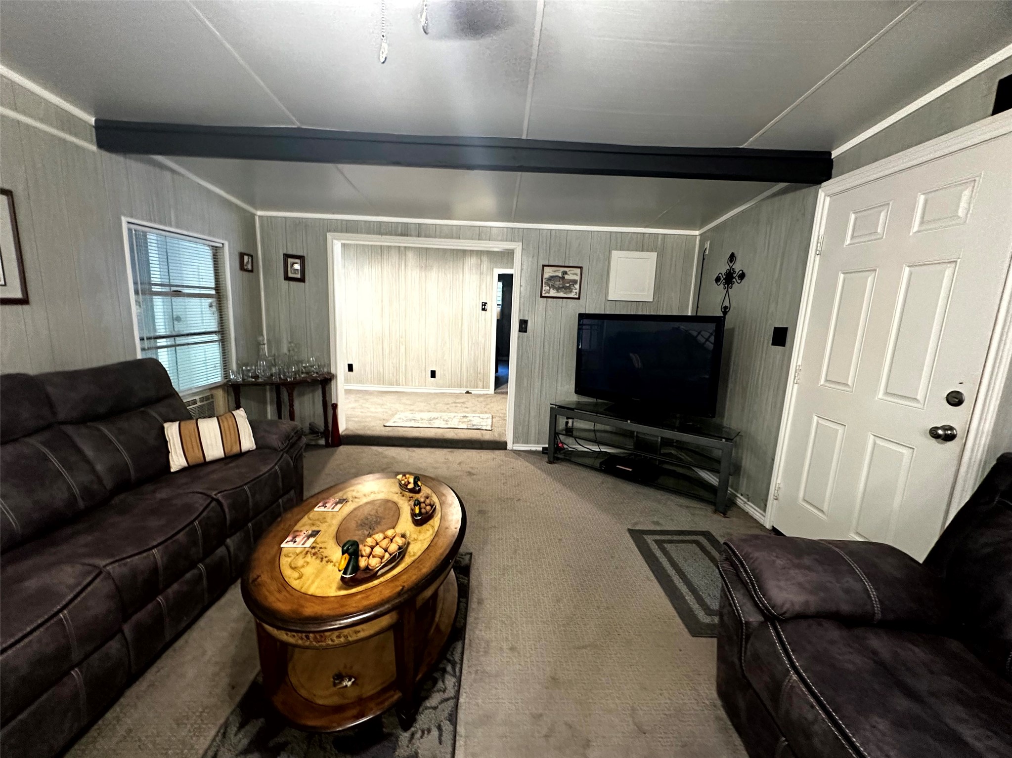 539 Aa Loop Livingston, TX 77351 - Photo 13 of 47 Your living room has plenty of space!