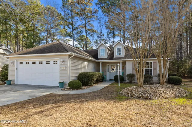 $320,000 | 905 Meadowbrook South, Swansboro, NC 28584