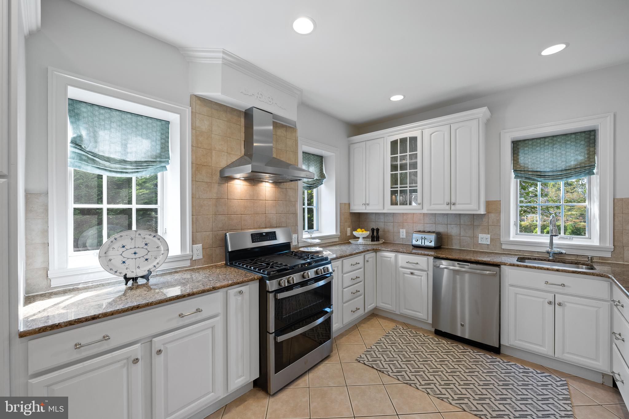 423 Old Eagle School Road Wayne, PA 19087 - Photo 12 of 35 Kitchen with Stainless Steel Appliances