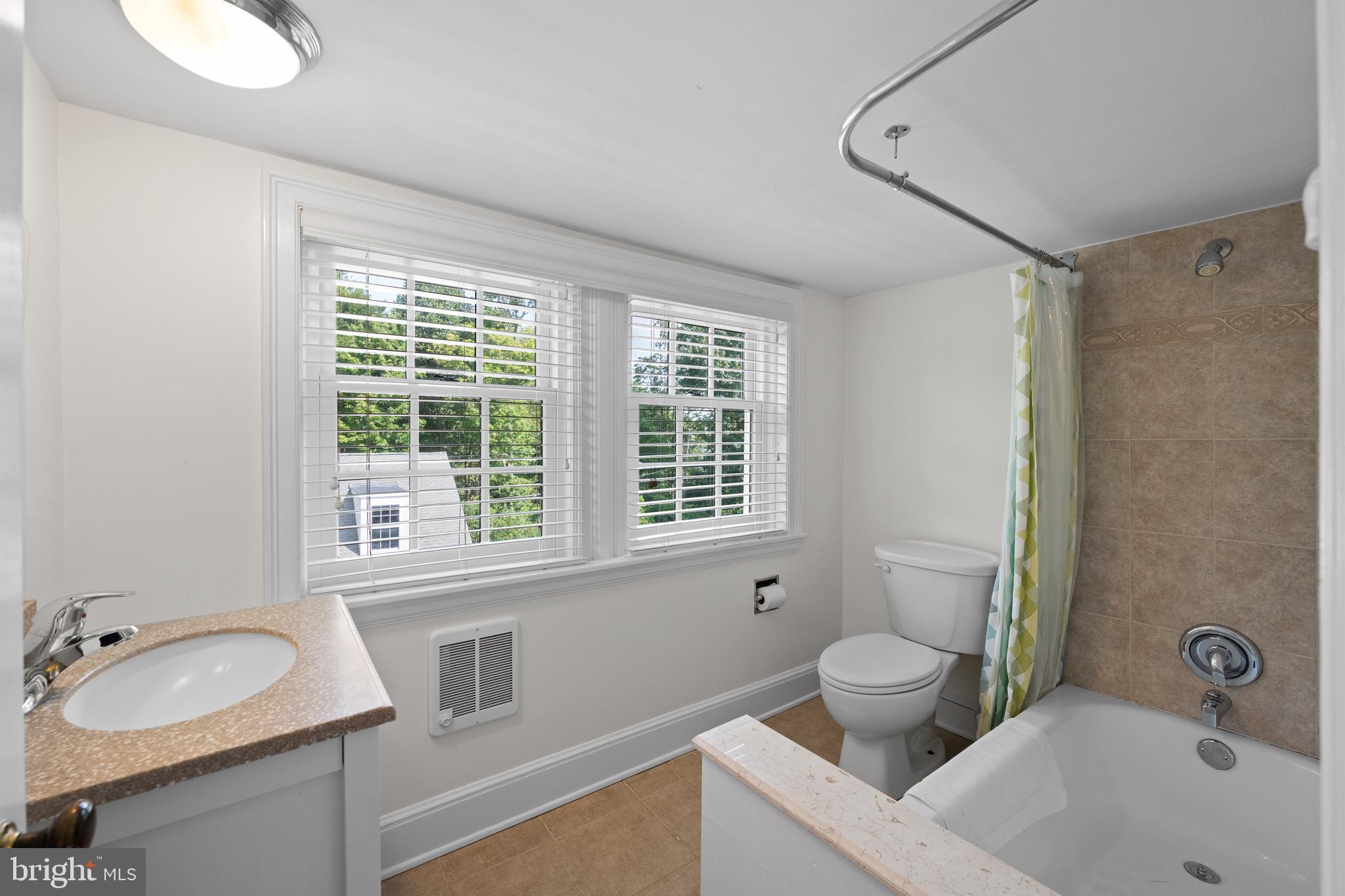 423 Old Eagle School Road Wayne, PA 19087 - Photo 30 of 35 Third Floor Bathroom