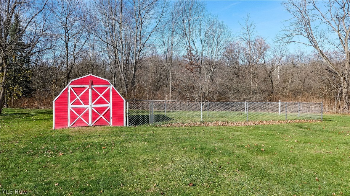 10585 Hopkins Road Garrettsville, OH 44231 - Photo 8 of 32
