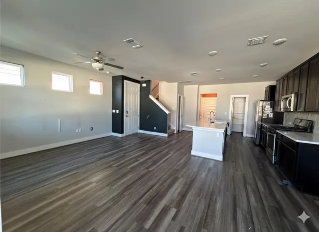 $2,395 | 7312 Acela Trail, Austin, TX 78744