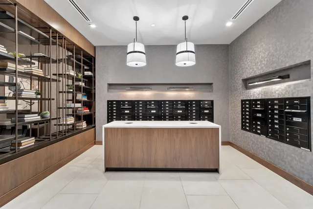 $845,000 | 18 Artisan Drive, Unit 401, Salem, NH 03079