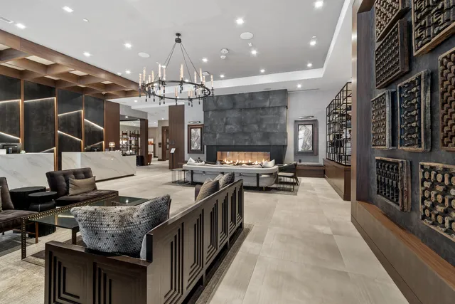 $845,000 | 18 Artisan Drive, Unit 401, Salem, NH 03079