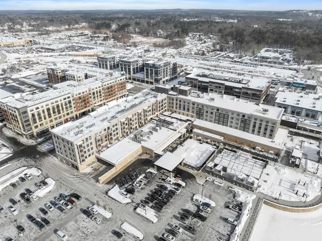 $845,000 | 18 Artisan Drive, Unit 401, Salem, NH 03079